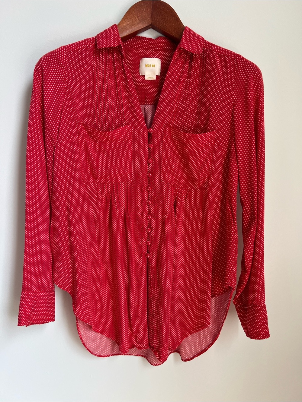 Maeve | Red Microdot Button-Front Blouse Business Casual Classic Size S